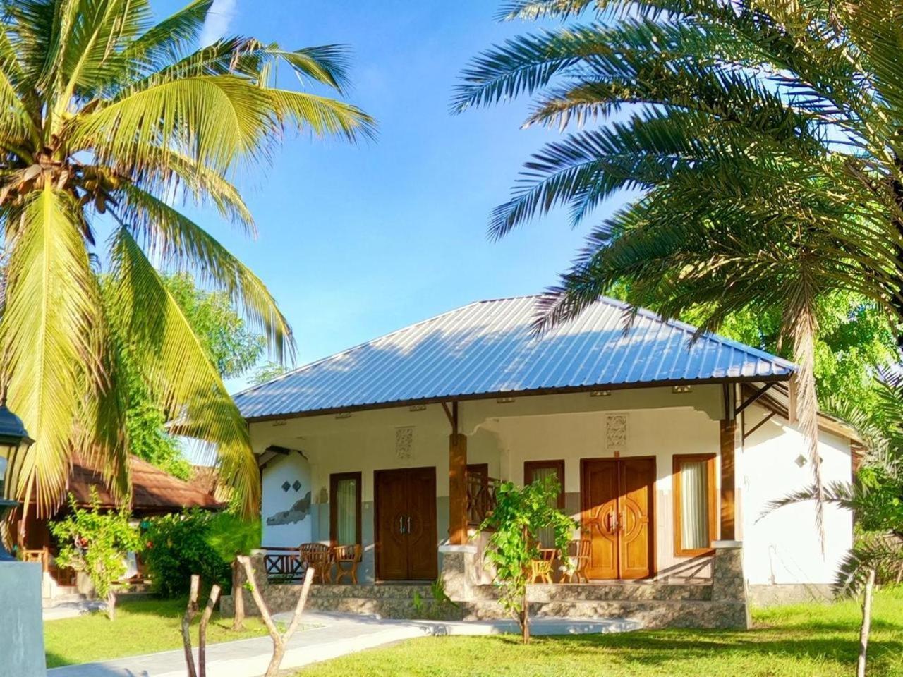 Gusung Indah Bungalow Гили-Эйр Экстерьер фото