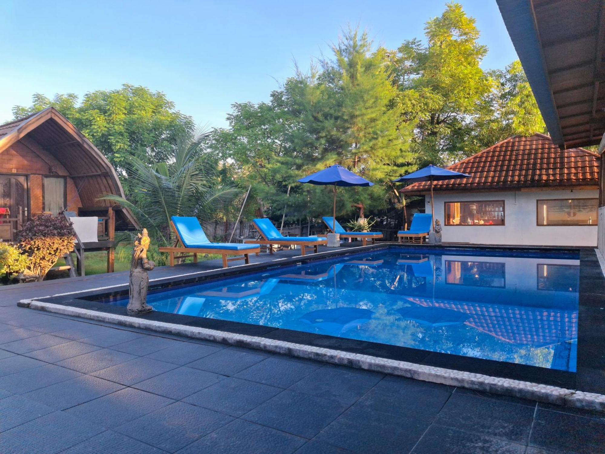 Gusung Indah Bungalow Гили-Эйр Экстерьер фото