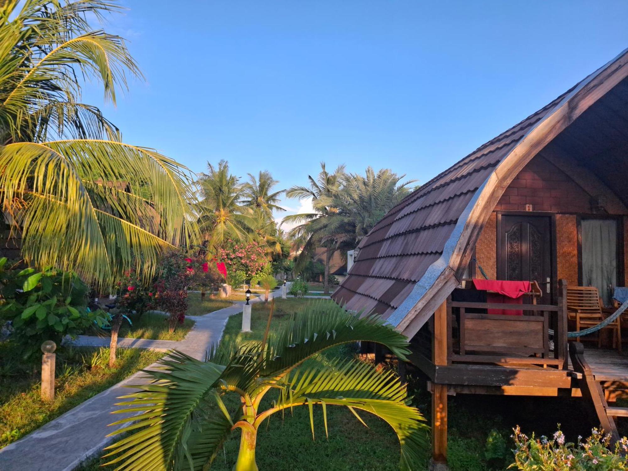 Gusung Indah Bungalow Гили-Эйр Экстерьер фото